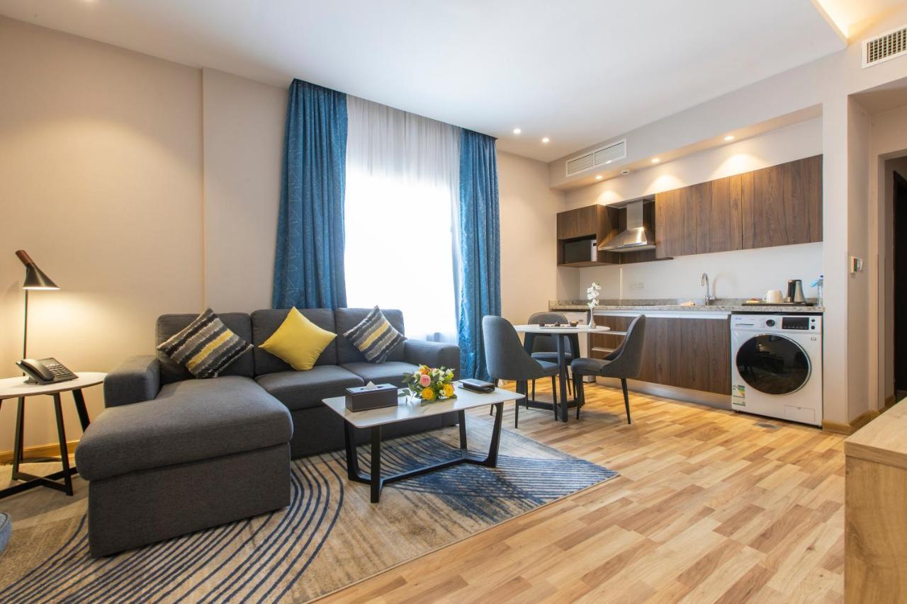 Apartamento Beata Garden Al Khobar Exterior foto